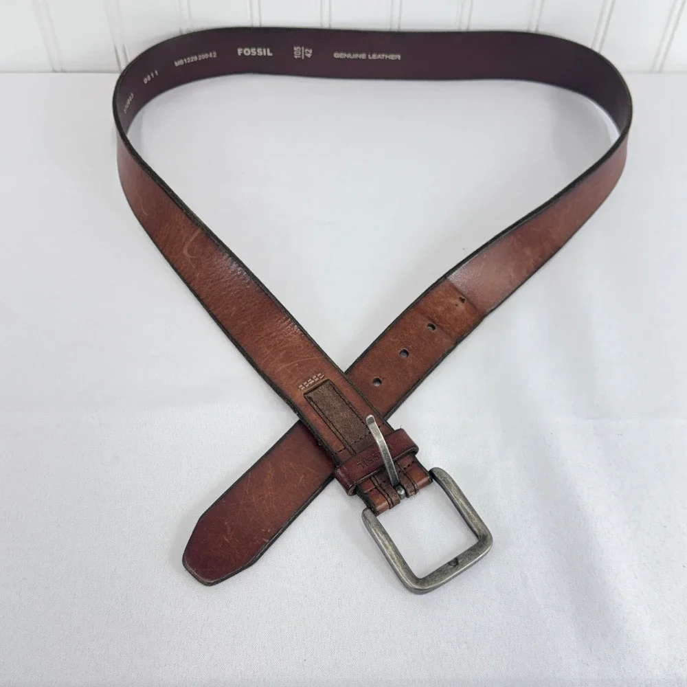 Fossil Leather Belt Mens 42 Brown Distressed Rugged MB1229 Vintage Workwear